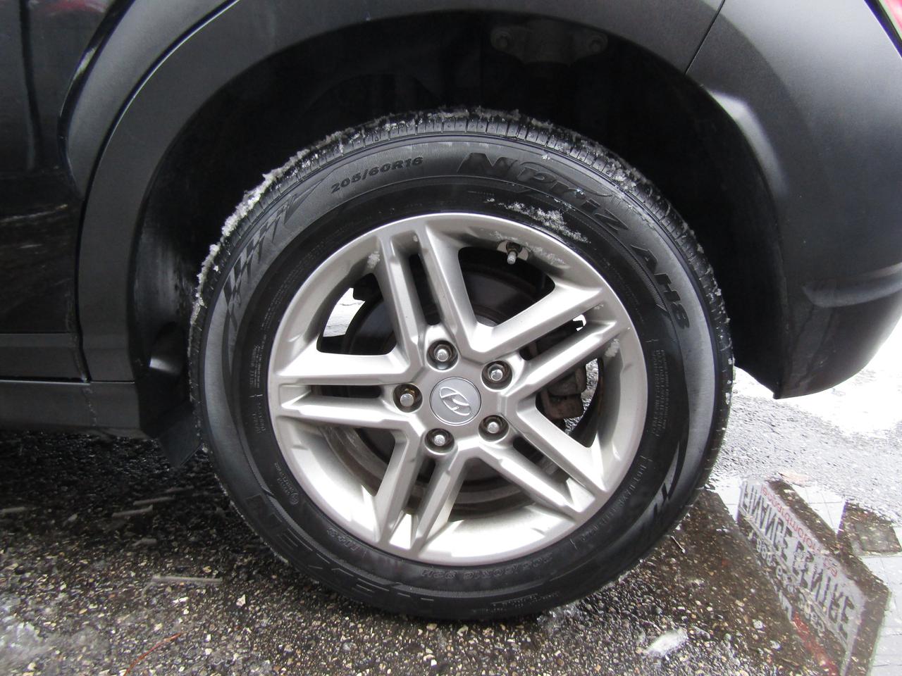 2022 Hyundai KONA SE, AWD, Lane Assist, Camera, Bluetooth, Alloy, *Certified* Photo