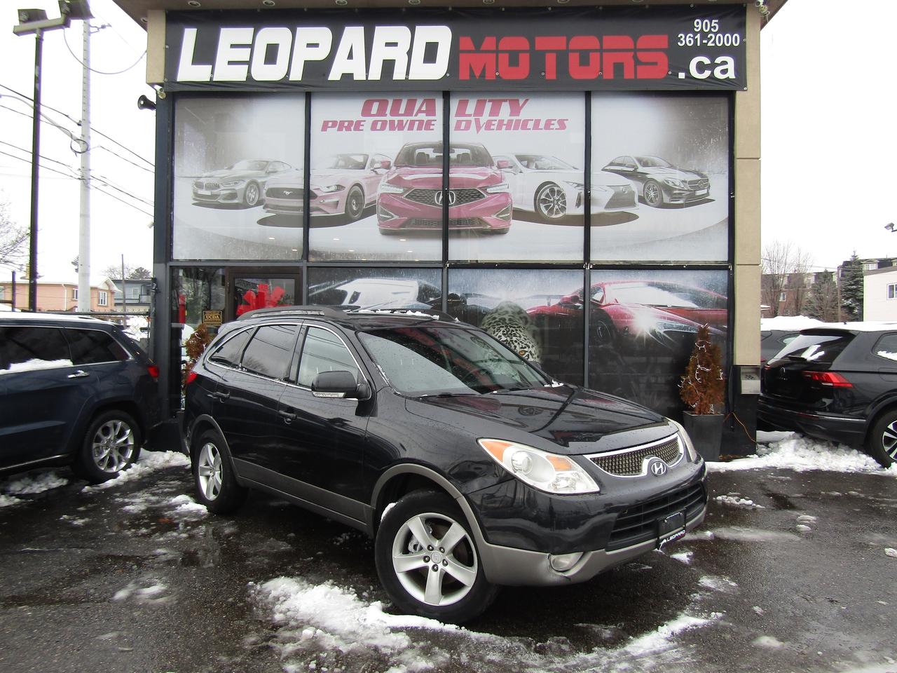 2009 Hyundai Veracruz GLS, 7 Pass, Awd, Sunroof, Leather, Alloy, *AS IS* Photo0