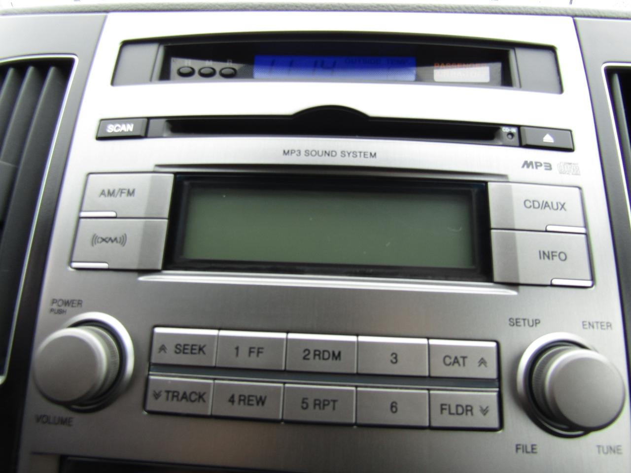 2009 Hyundai Veracruz GLS, 7 Pass, Awd, Sunroof, Leather, Alloy, *AS IS* Photo