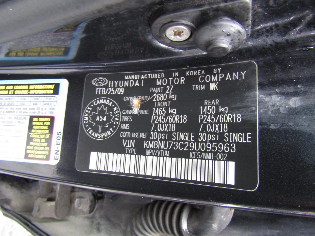 2009 Hyundai Veracruz GLS, 7 Pass, Awd, Sunroof, Leather, Alloy, *AS IS* Photo