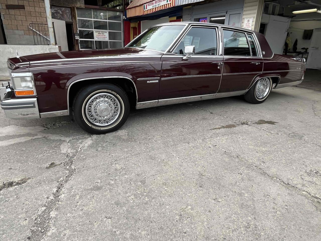 1981 Cadillac Fleetwood Brougham Fleetwood Brougham 6.4 Photo