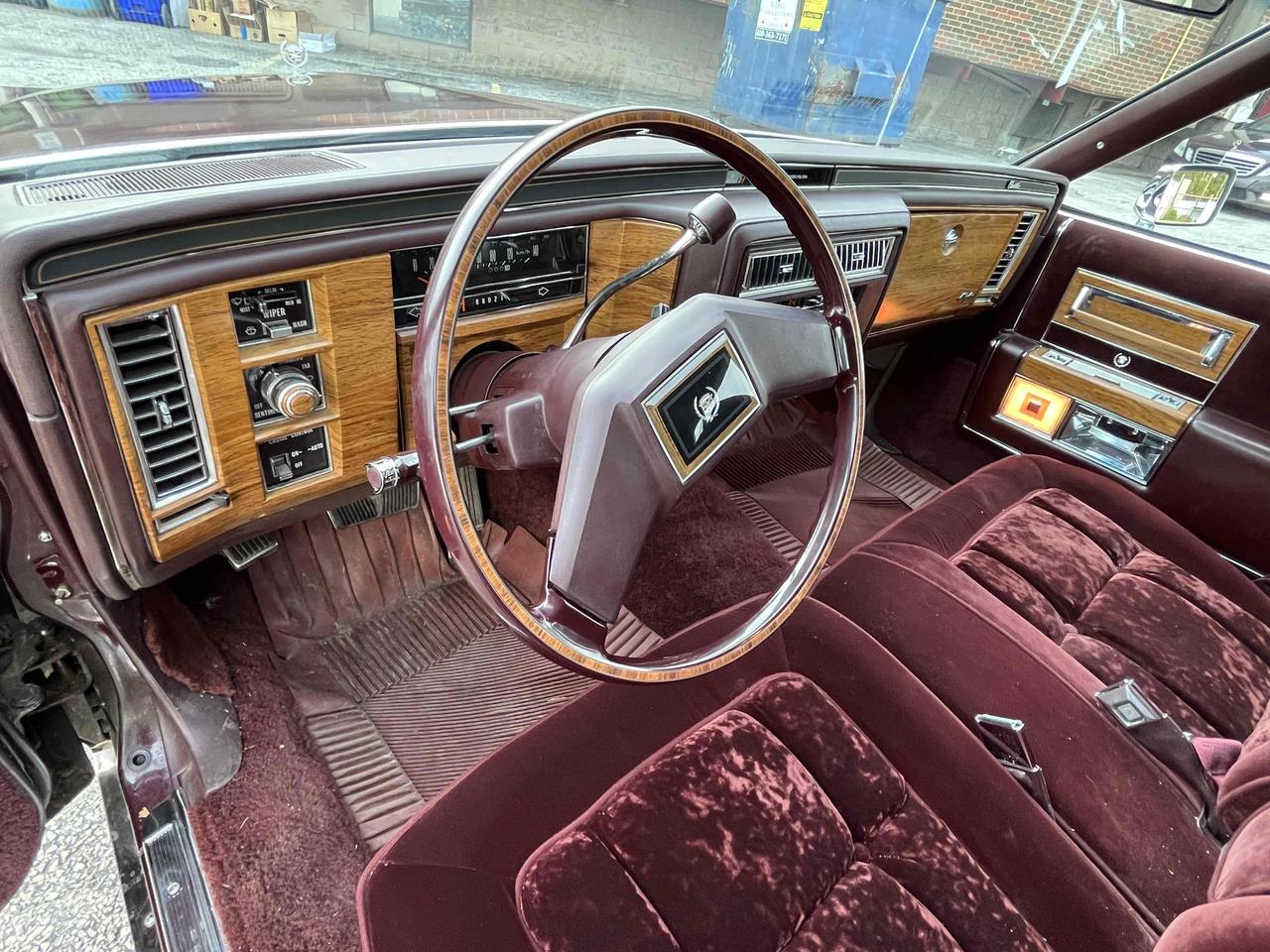 1981 Cadillac Fleetwood Brougham Fleetwood Brougham 6.4 Photo
