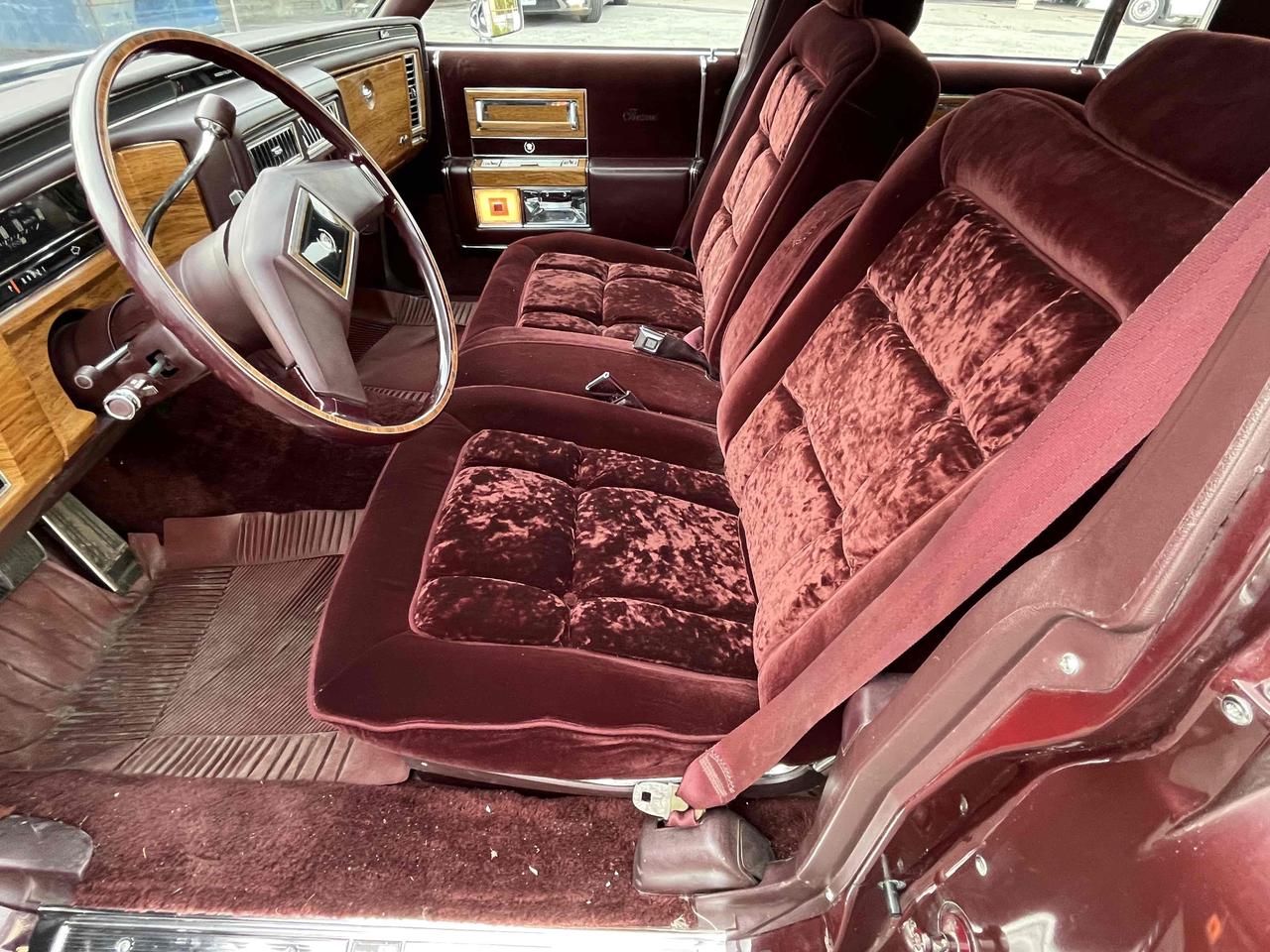 1981 Cadillac Fleetwood Brougham Fleetwood Brougham 6.4 Photo