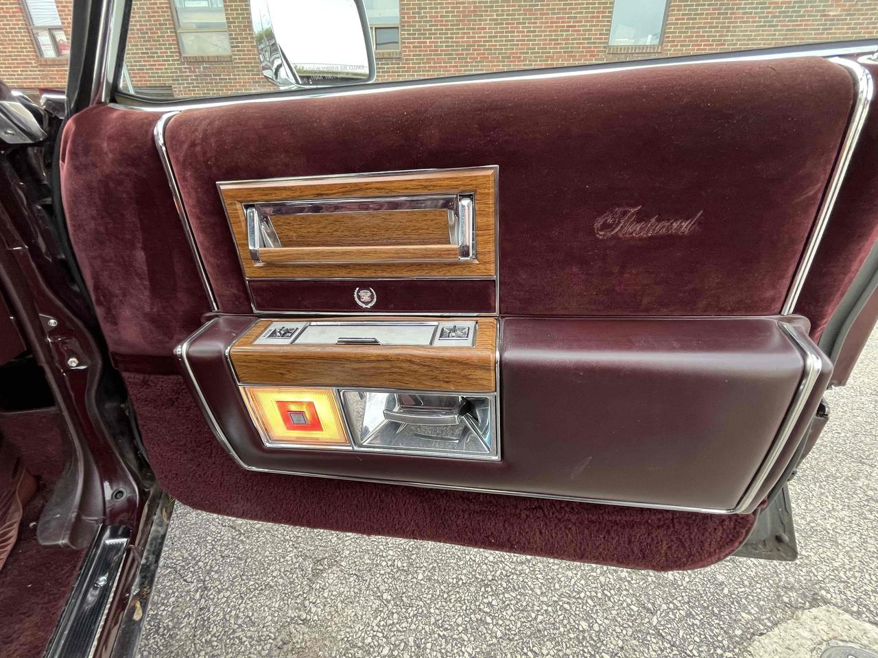 1981 Cadillac Fleetwood Brougham Fleetwood Brougham 6.4 Photo