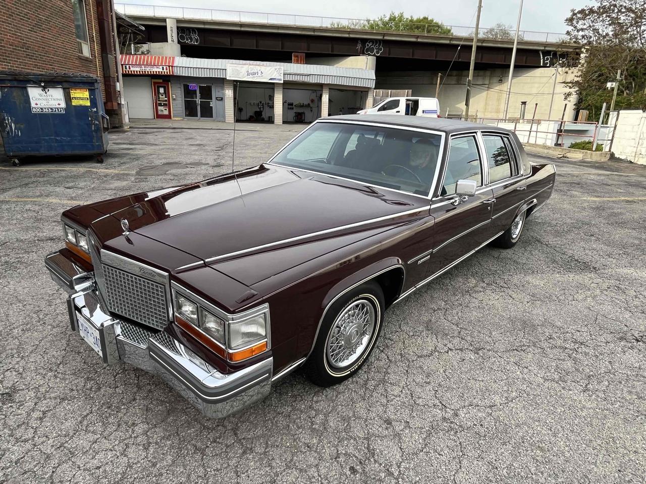 1981 Cadillac Fleetwood Brougham Fleetwood Brougham 6.4 Photo
