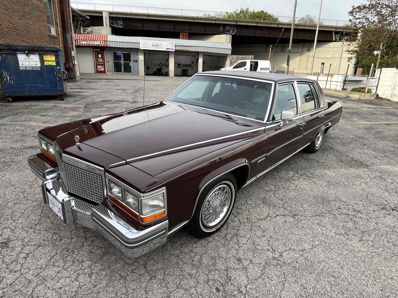 1981 Cadillac Fleetwood Brougham Fleetwood Brougham 6.4 Photo