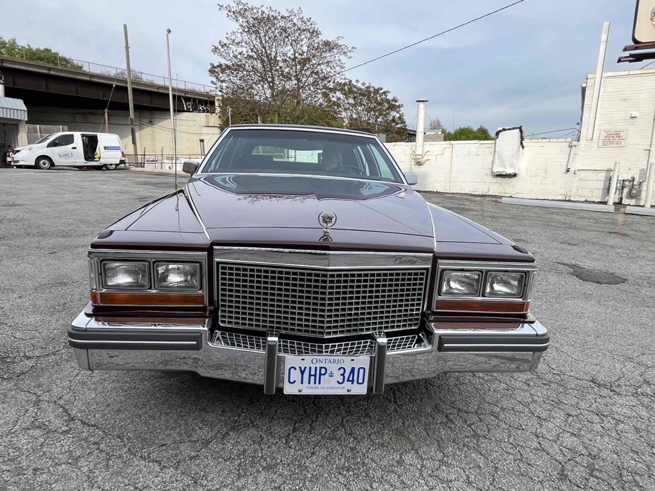 1981 Cadillac Fleetwood Brougham Fleetwood Brougham 6.4 Photo