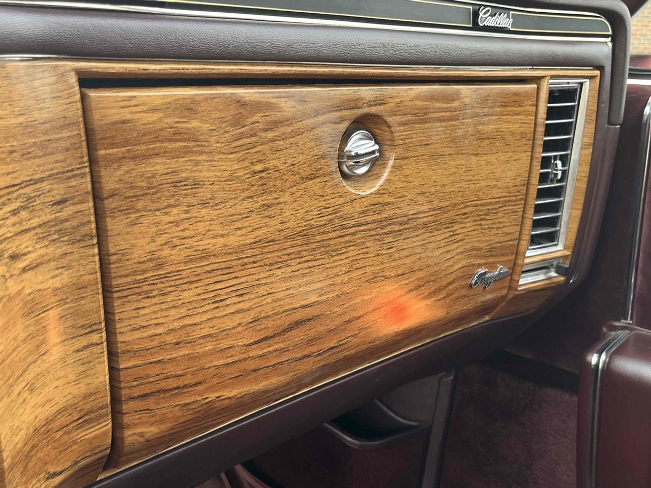 1981 Cadillac Fleetwood Brougham Fleetwood Brougham 6.4 Photo
