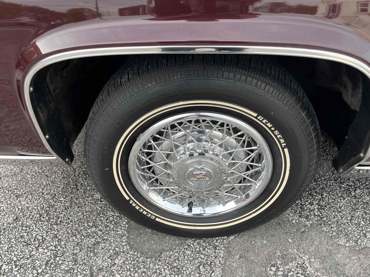 1981 Cadillac Fleetwood Brougham Fleetwood Brougham 6.4 Photo