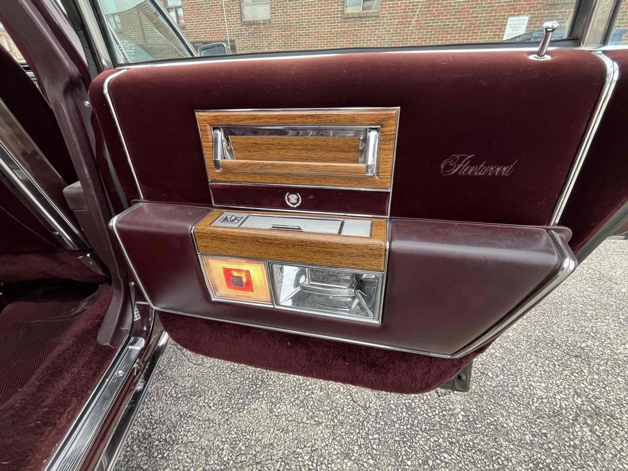 1981 Cadillac Fleetwood Brougham Fleetwood Brougham 6.4 Photo