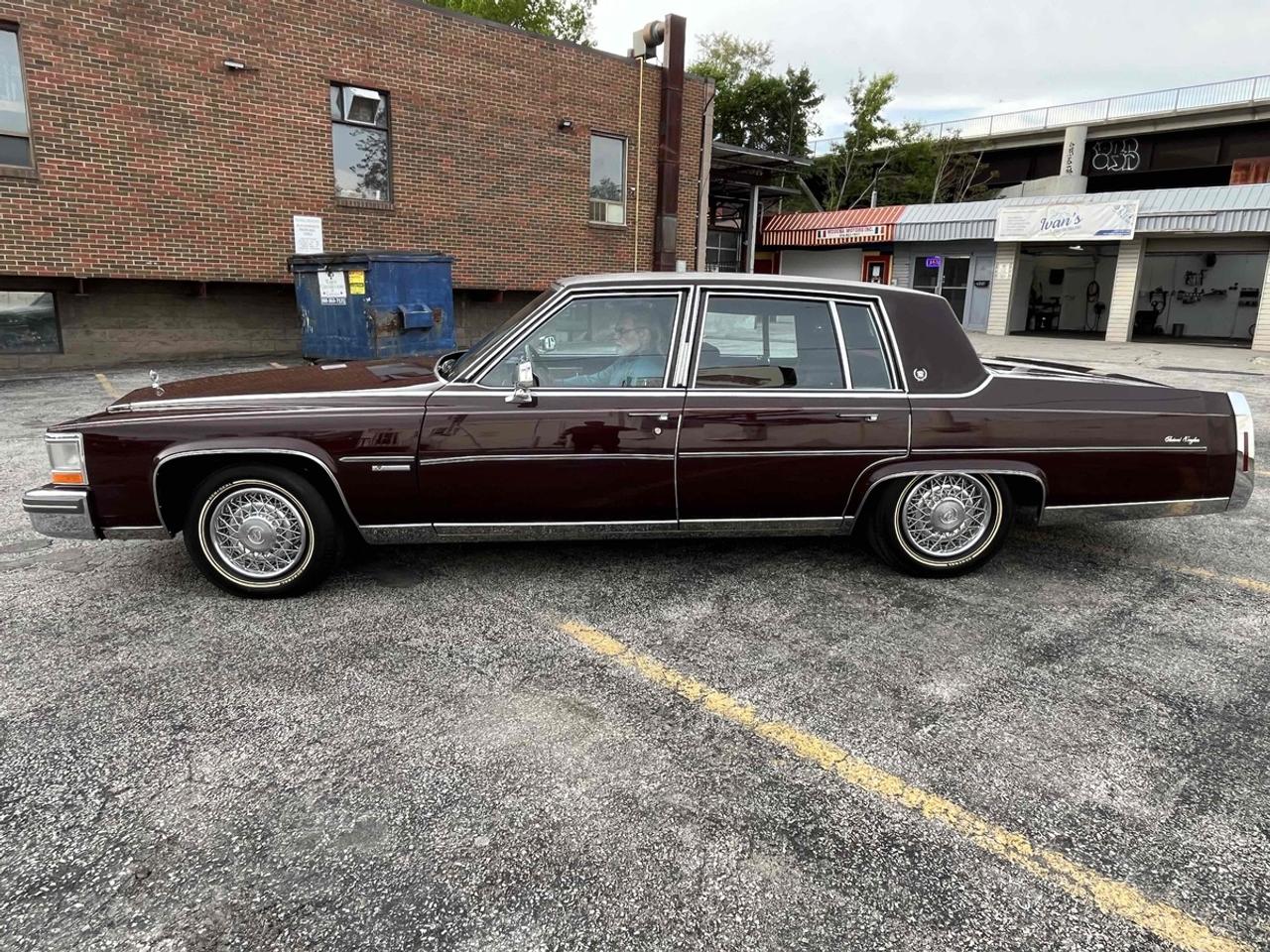 1981 Cadillac Fleetwood Brougham Fleetwood Brougham 6.4 Photo