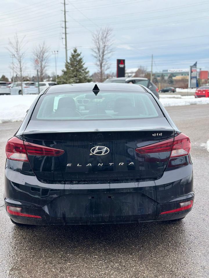 2020 Hyundai Elantra Limited Photo