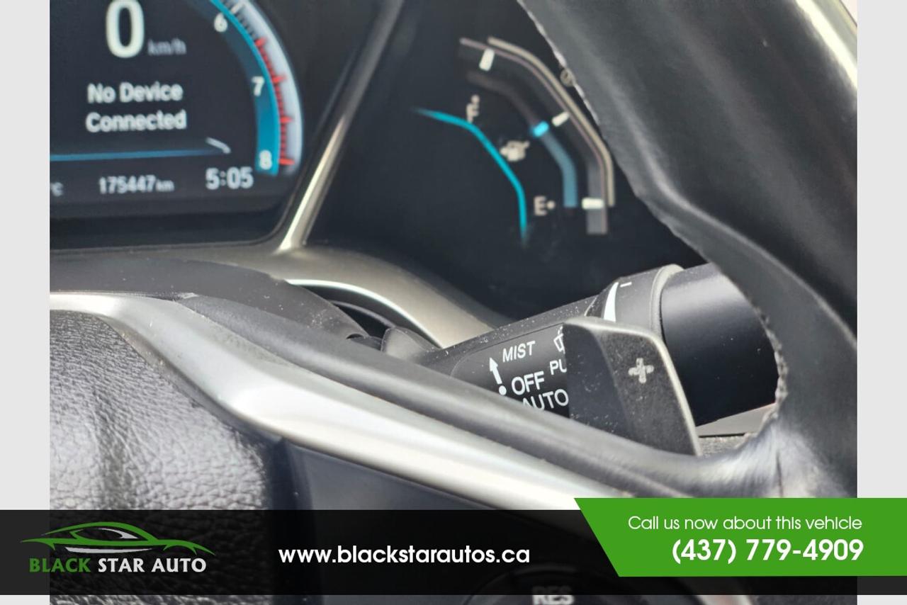 2017 Honda Civic Touring Photo