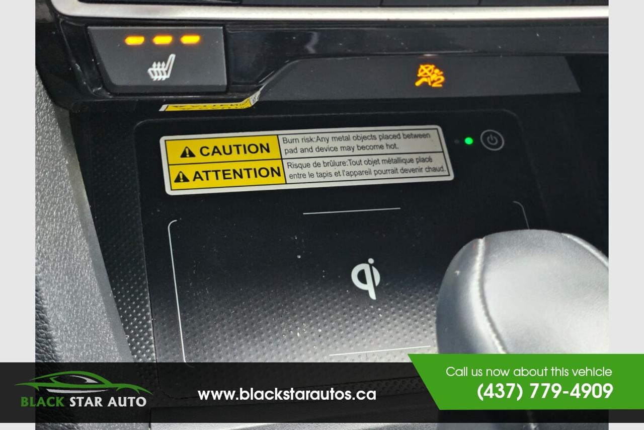 2017 Honda Civic Touring Photo