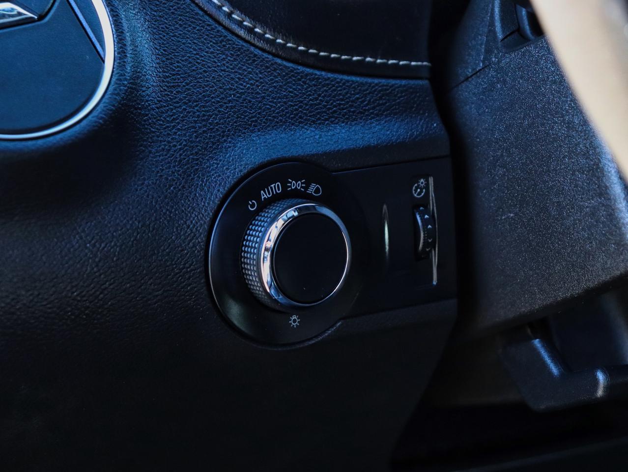 2013 Chevrolet Camaro Convertible 2LT Photo