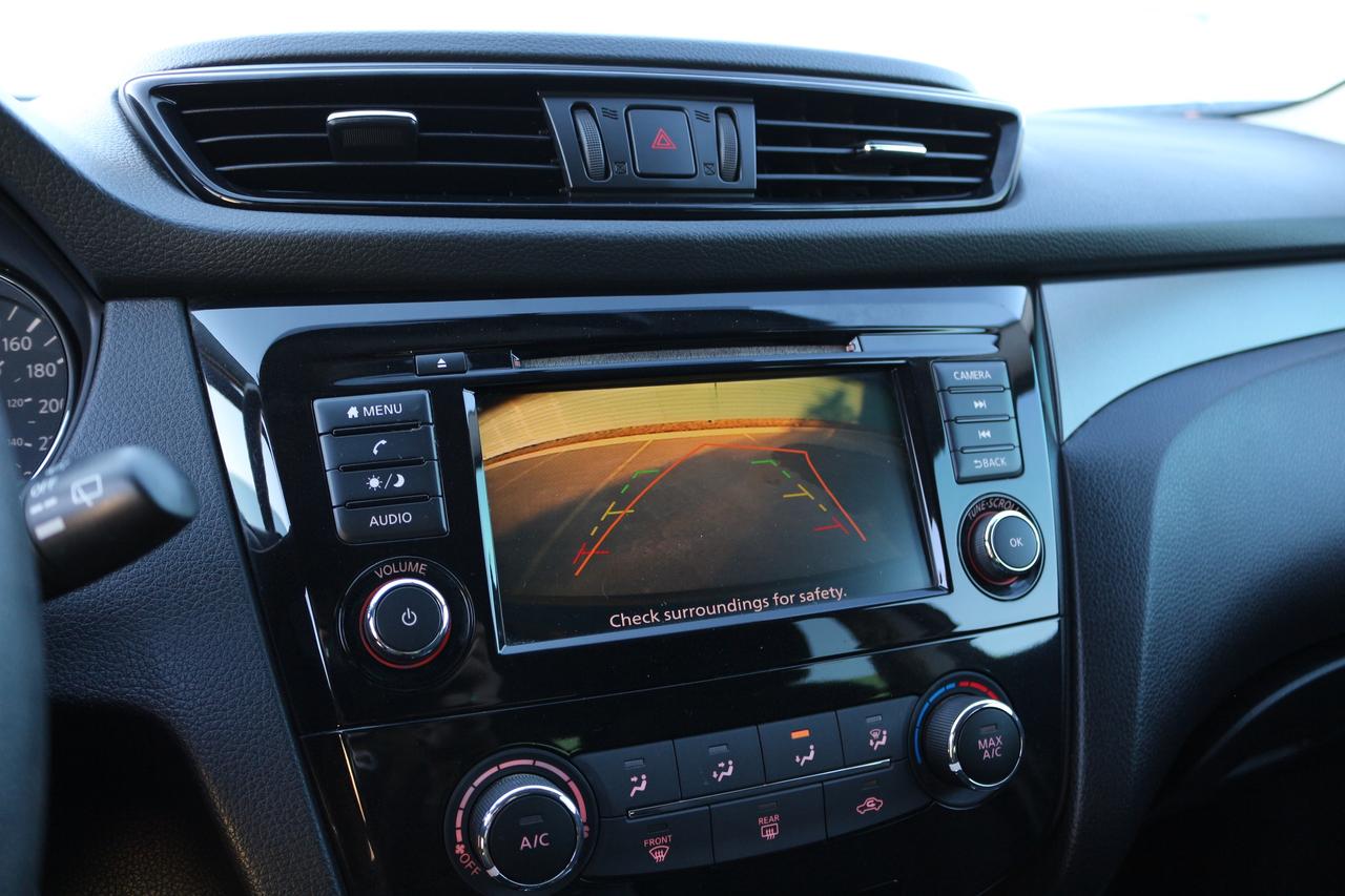 2019 Nissan Qashqai S Photo