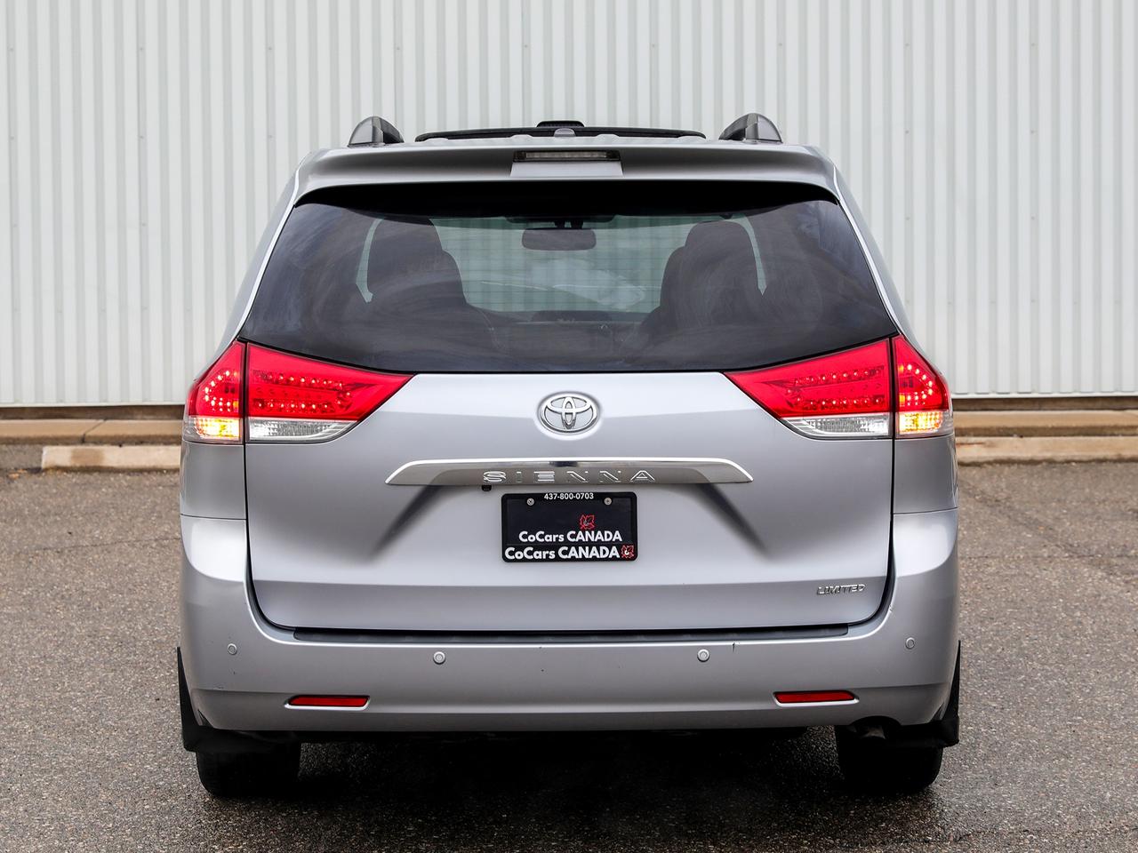 2012 Toyota Sienna Limited 7-Passenger Photo