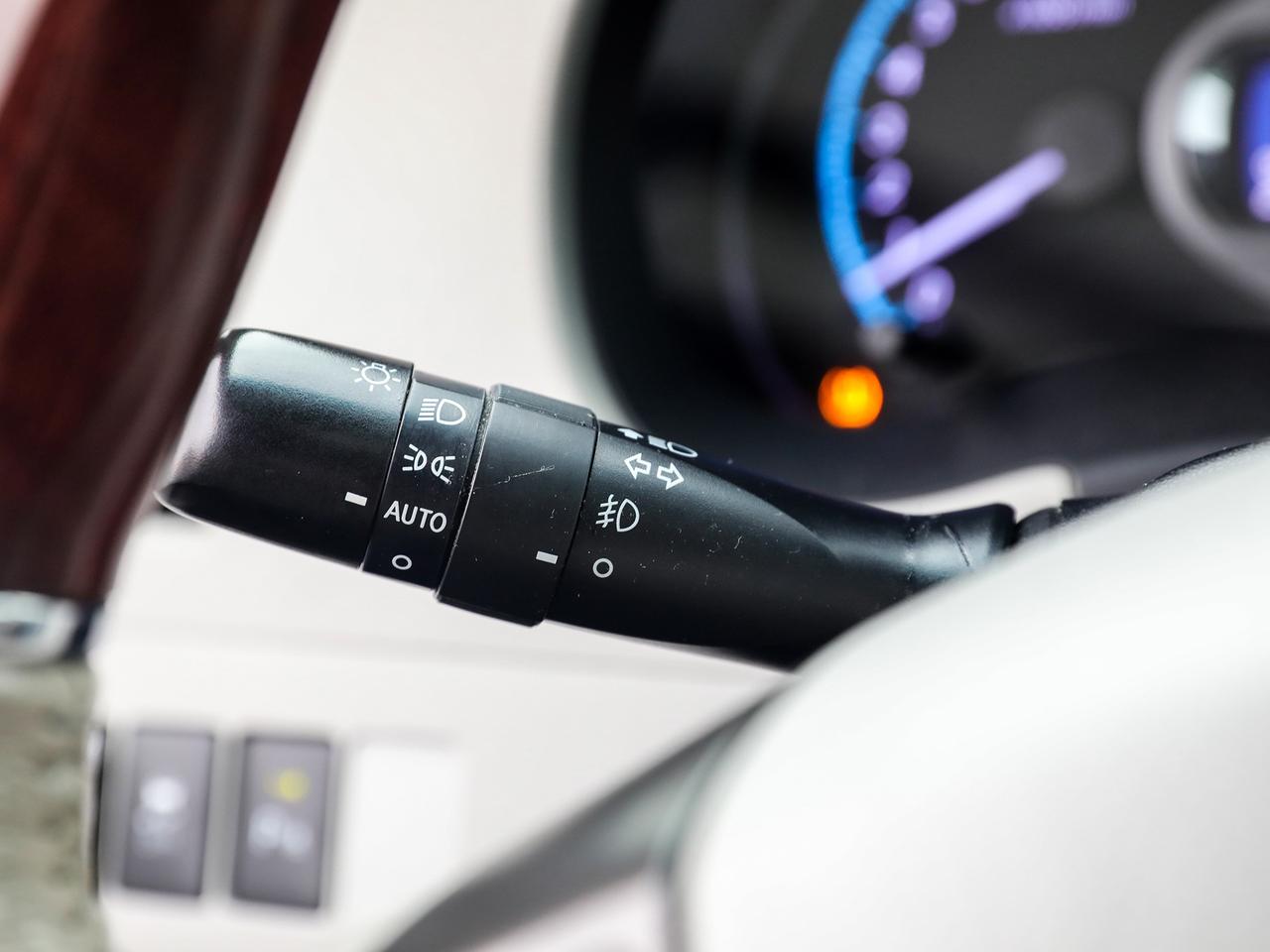 2012 Toyota Sienna Limited 7-Passenger Photo