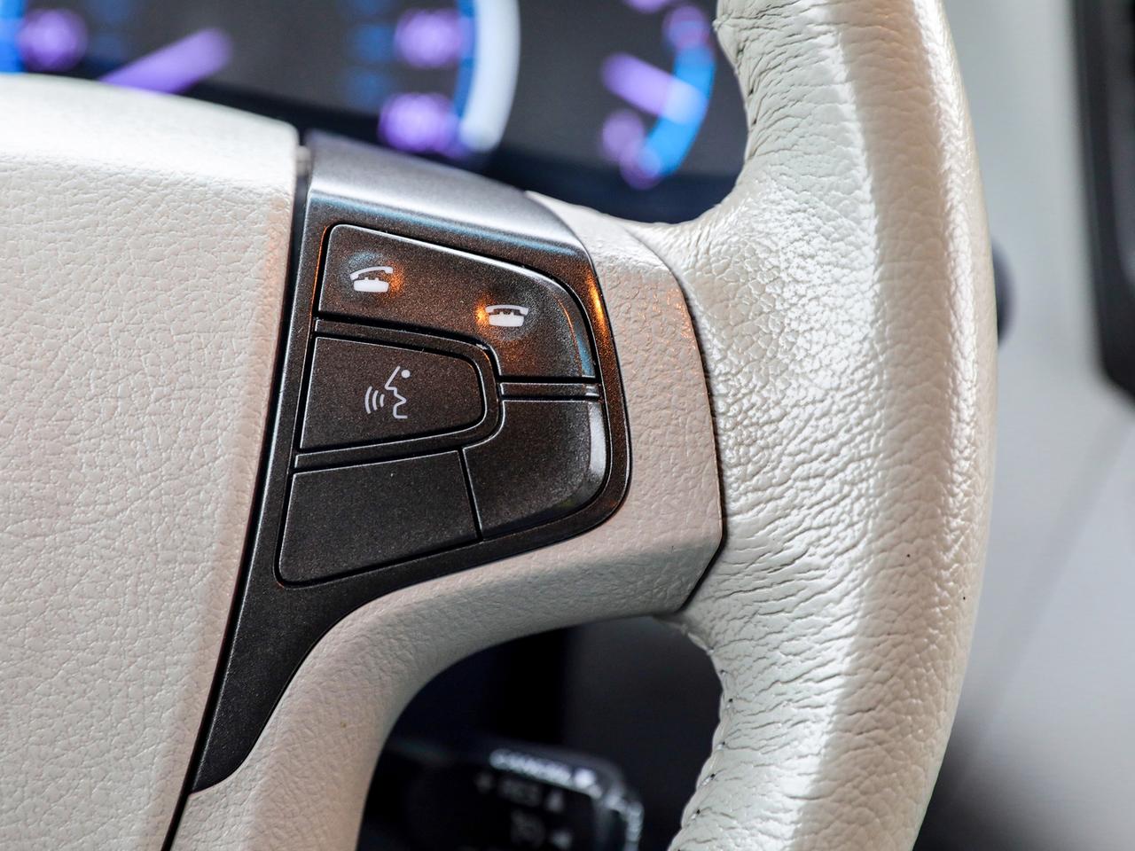 2012 Toyota Sienna Limited 7-Passenger Photo