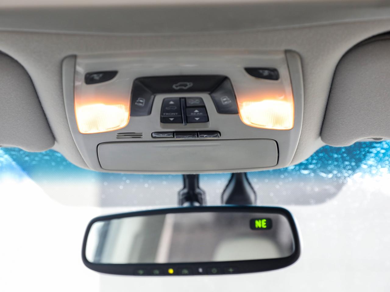 2012 Toyota Sienna Limited 7-Passenger Photo