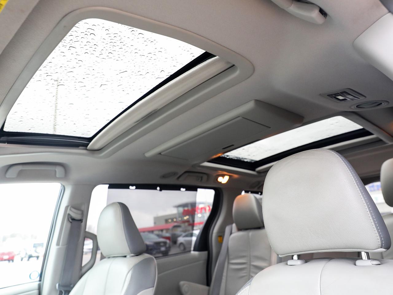 2012 Toyota Sienna Limited 7-Passenger Photo