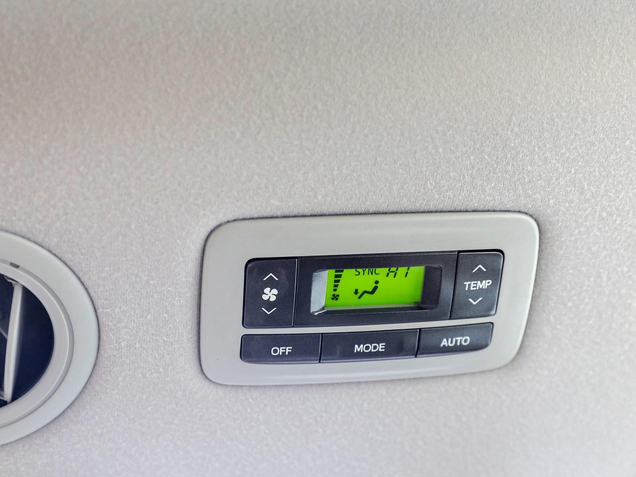 2012 Toyota Sienna Limited 7-Passenger Photo