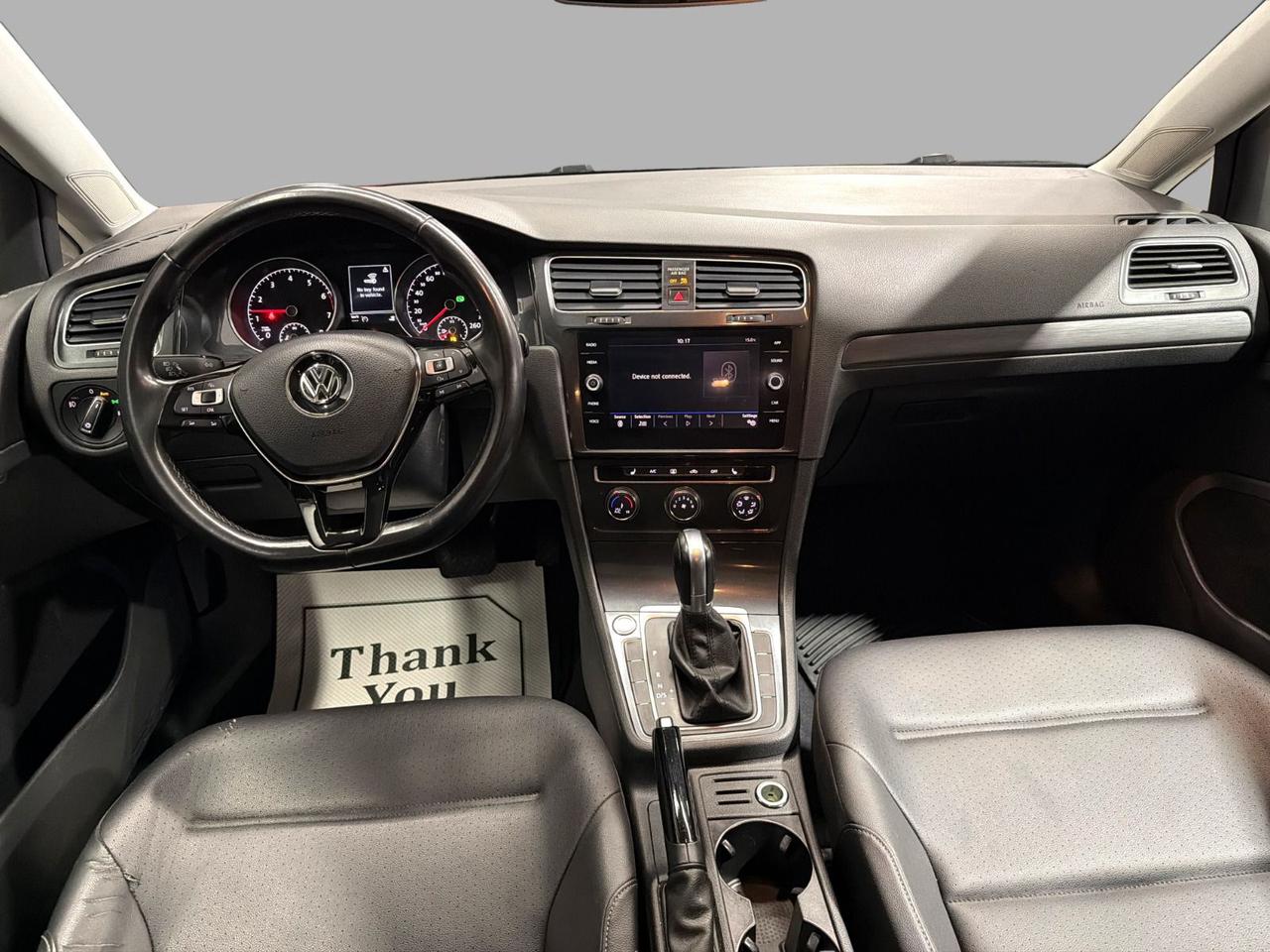 2018 Volkswagen Golf TSI Photo