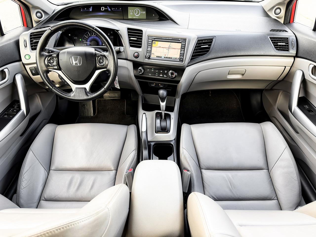 2012 Honda Civic EX-L w/Tech Pkg. Photo