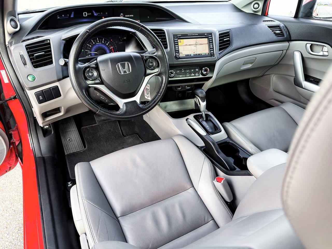 2012 Honda Civic EX-L w/Tech Pkg. Photo