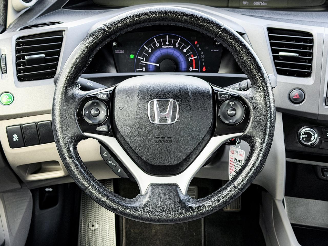 2012 Honda Civic EX-L w/Tech Pkg. Photo