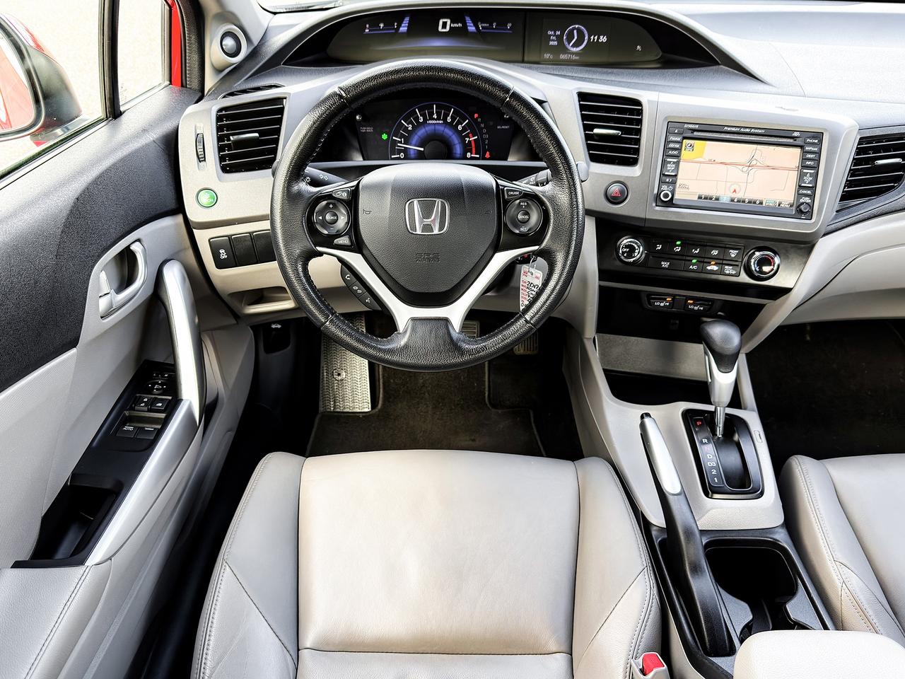 2012 Honda Civic EX-L w/Tech Pkg. Photo