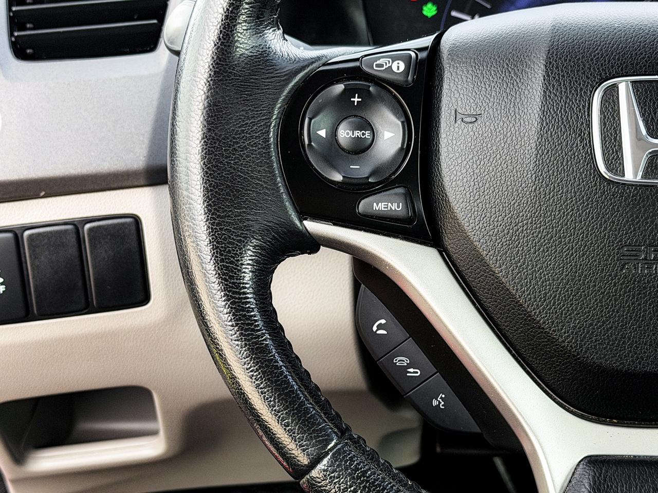 2012 Honda Civic EX-L w/Tech Pkg. Photo