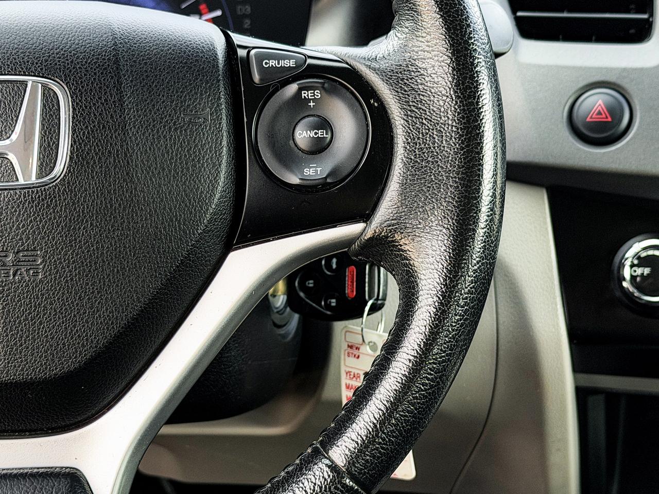 2012 Honda Civic EX-L w/Tech Pkg. Photo