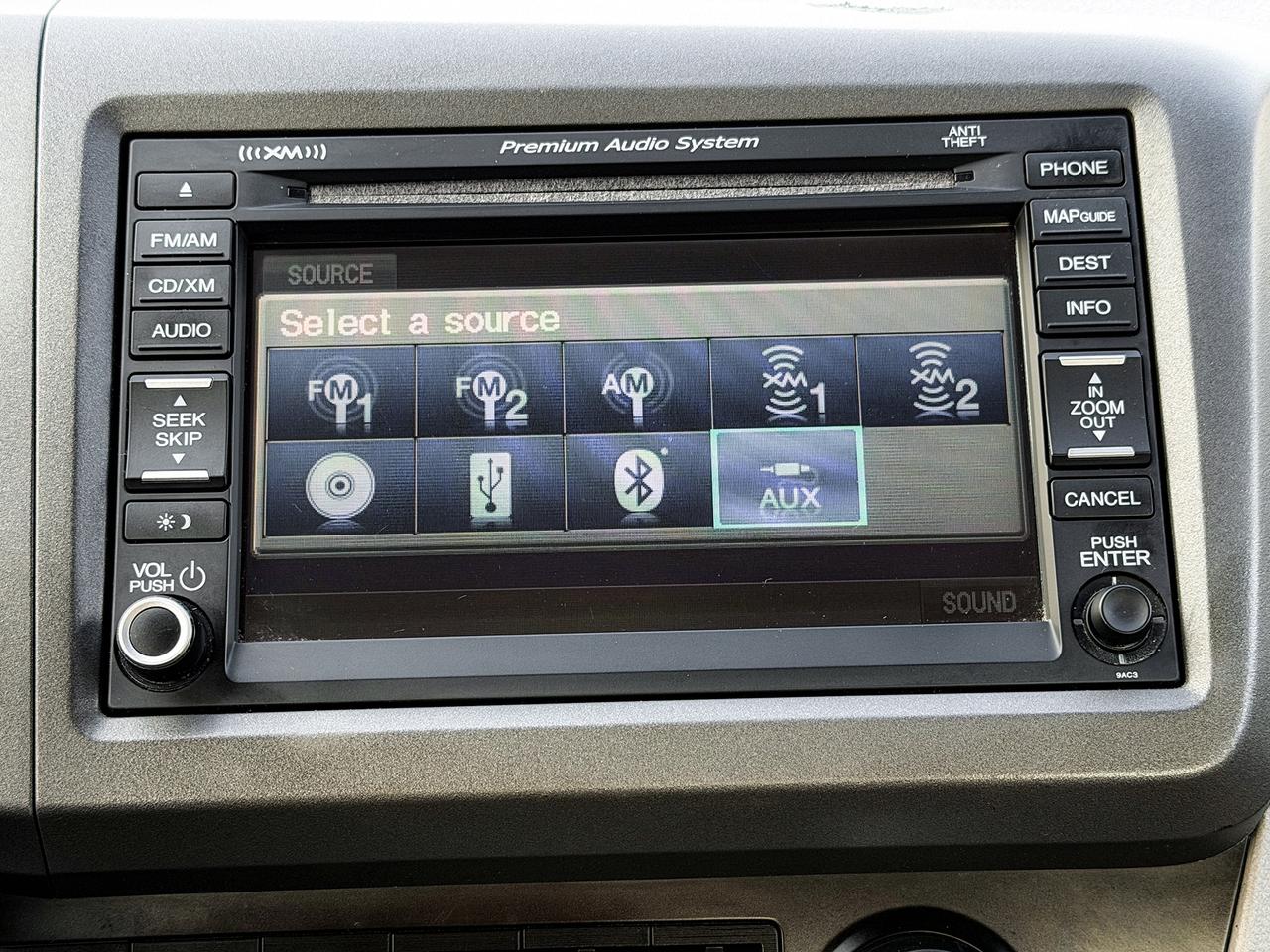 2012 Honda Civic EX-L w/Tech Pkg. Photo