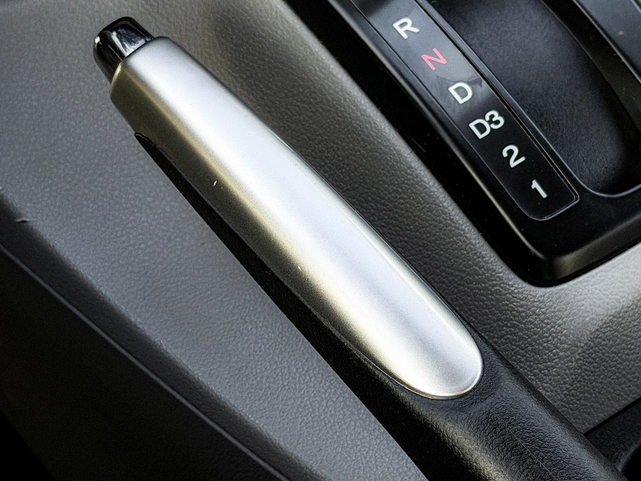 2012 Honda Civic EX-L w/Tech Pkg. Photo