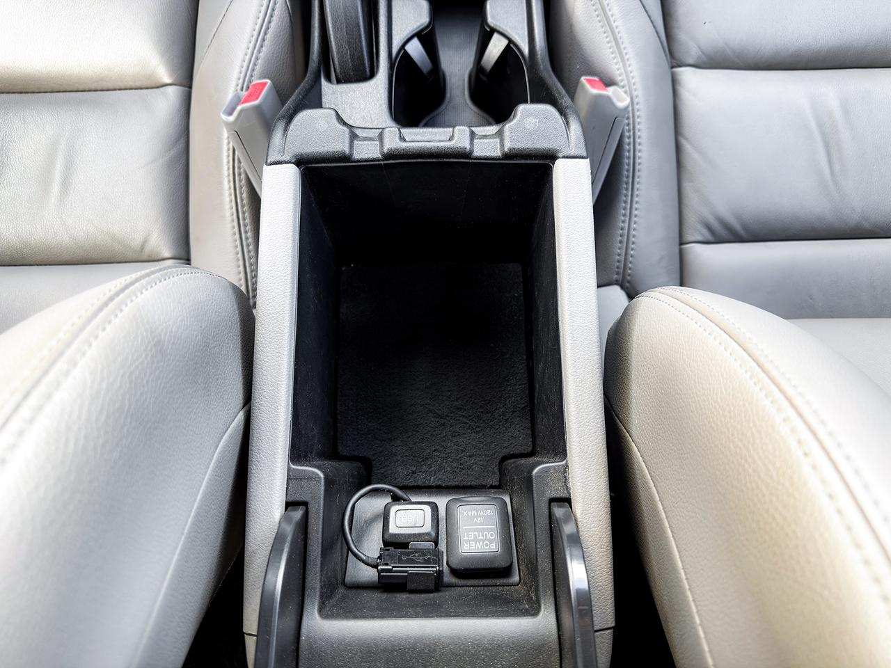 2012 Honda Civic EX-L w/Tech Pkg. Photo