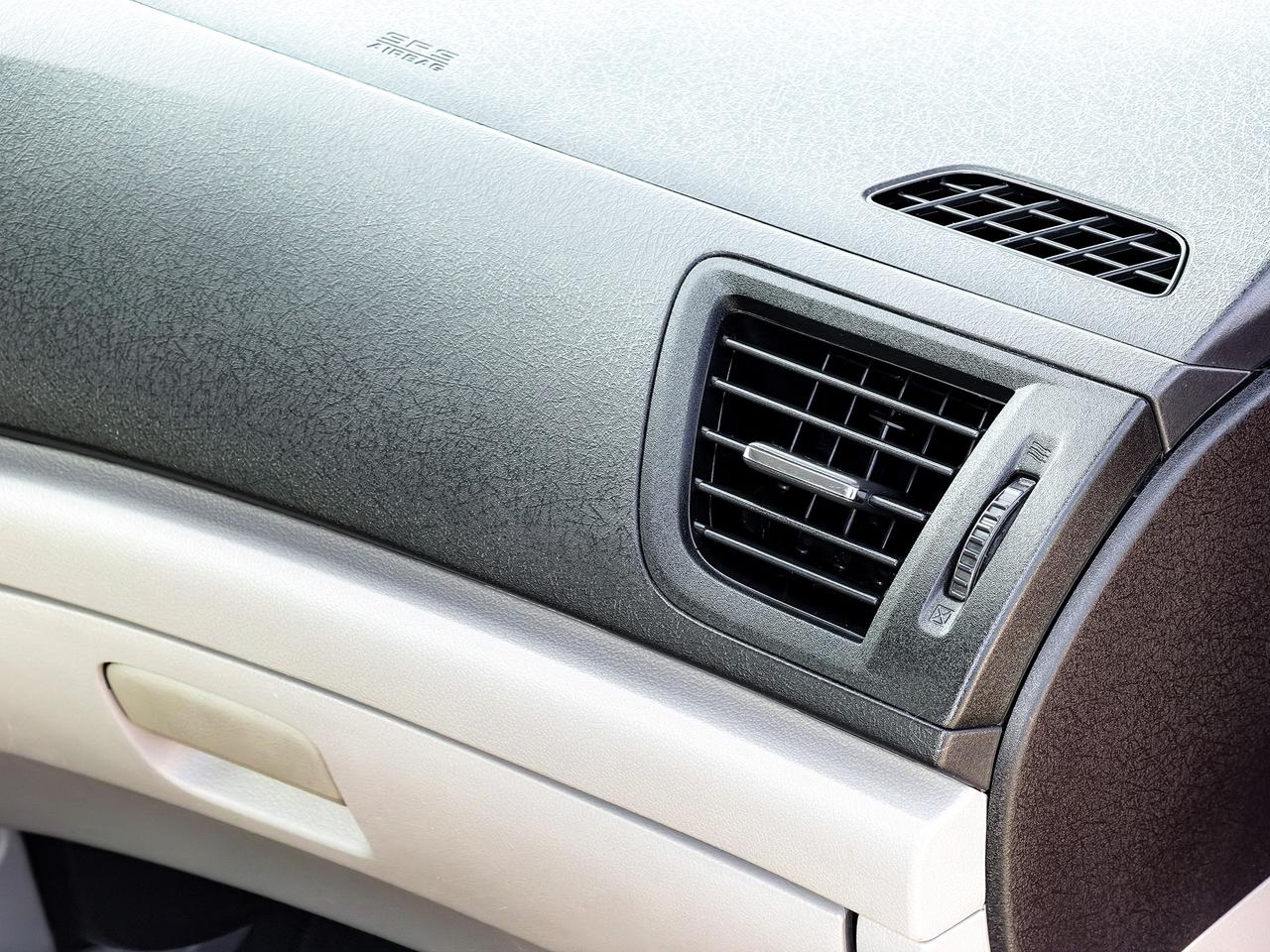 2012 Honda Civic EX-L w/Tech Pkg. Photo