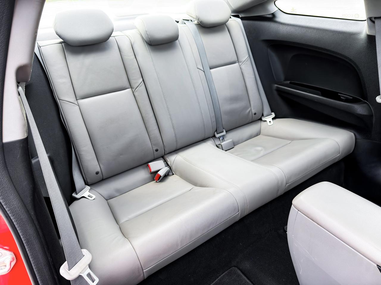 2012 Honda Civic EX-L w/Tech Pkg. Photo