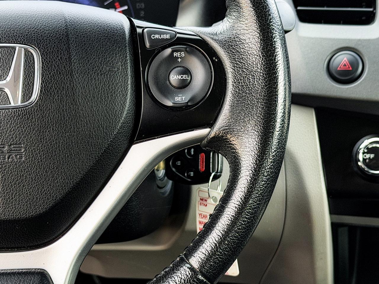 2012 Honda Civic EX-L w/Tech Pkg. Photo