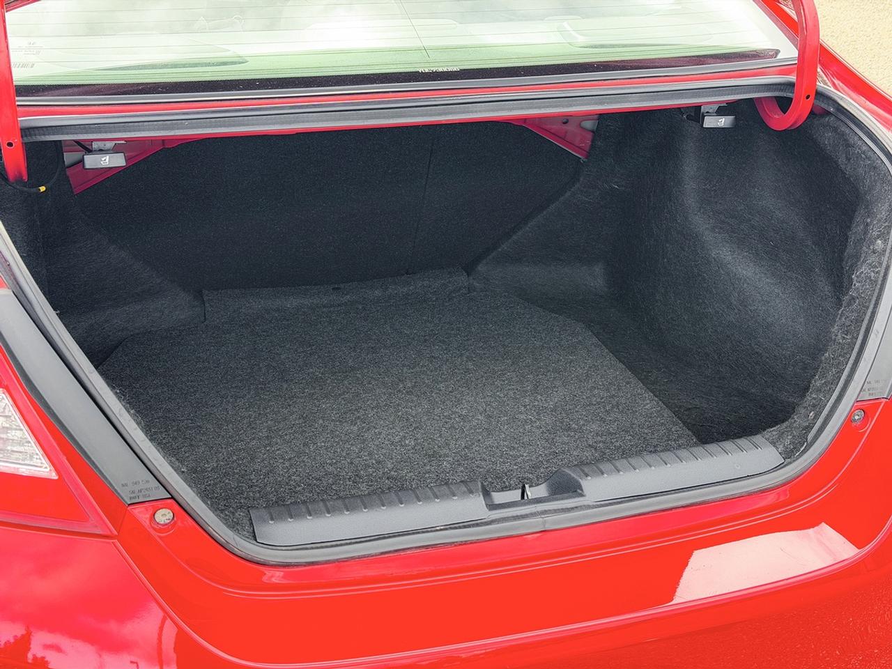 2012 Honda Civic EX-L w/Tech Pkg. Photo