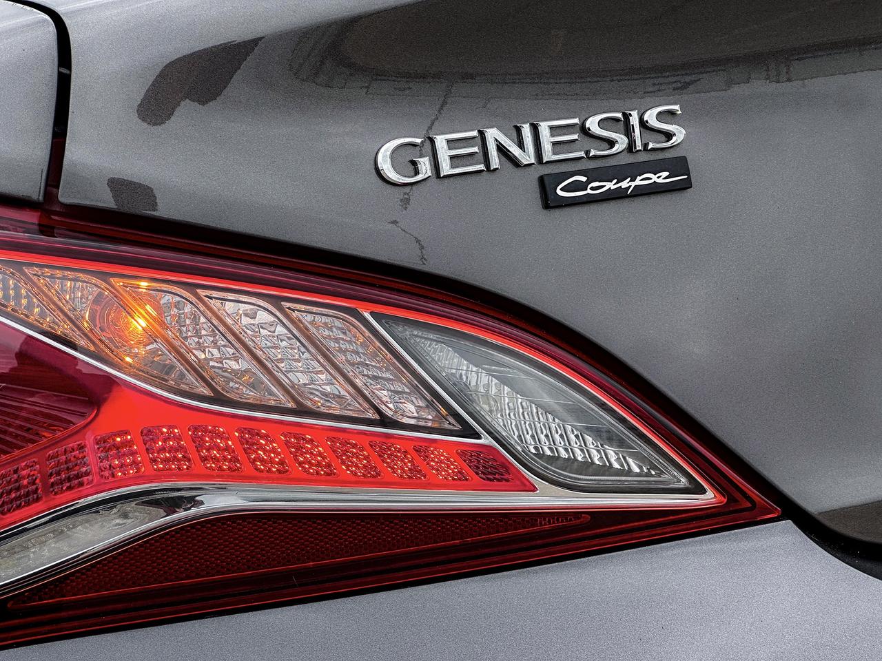 2013 Hyundai Genesis 3.8 GT Track Pkg Photo