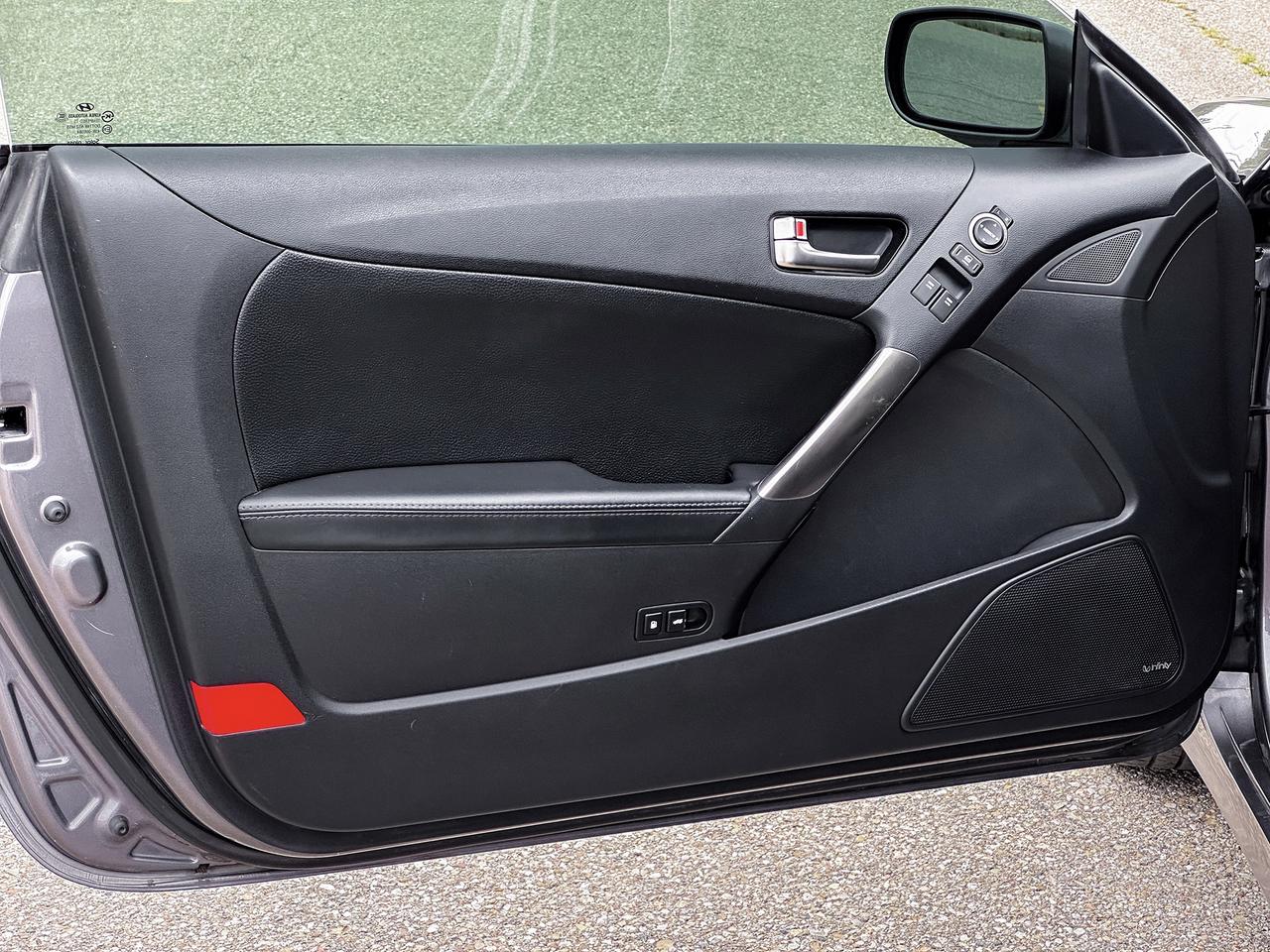 2013 Hyundai Genesis 3.8 GT Track Pkg Photo