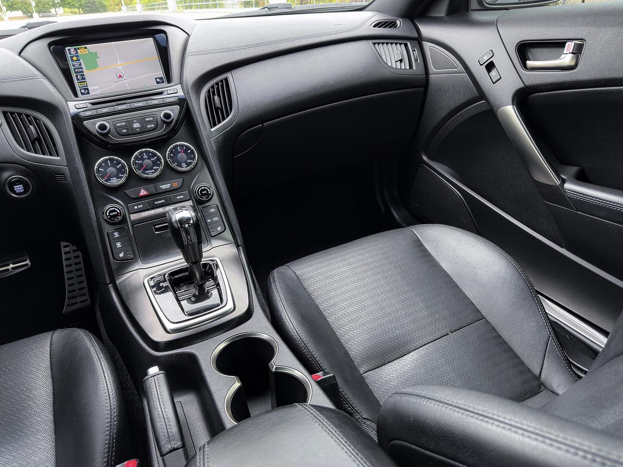 2013 Hyundai Genesis 3.8 GT Track Pkg Photo