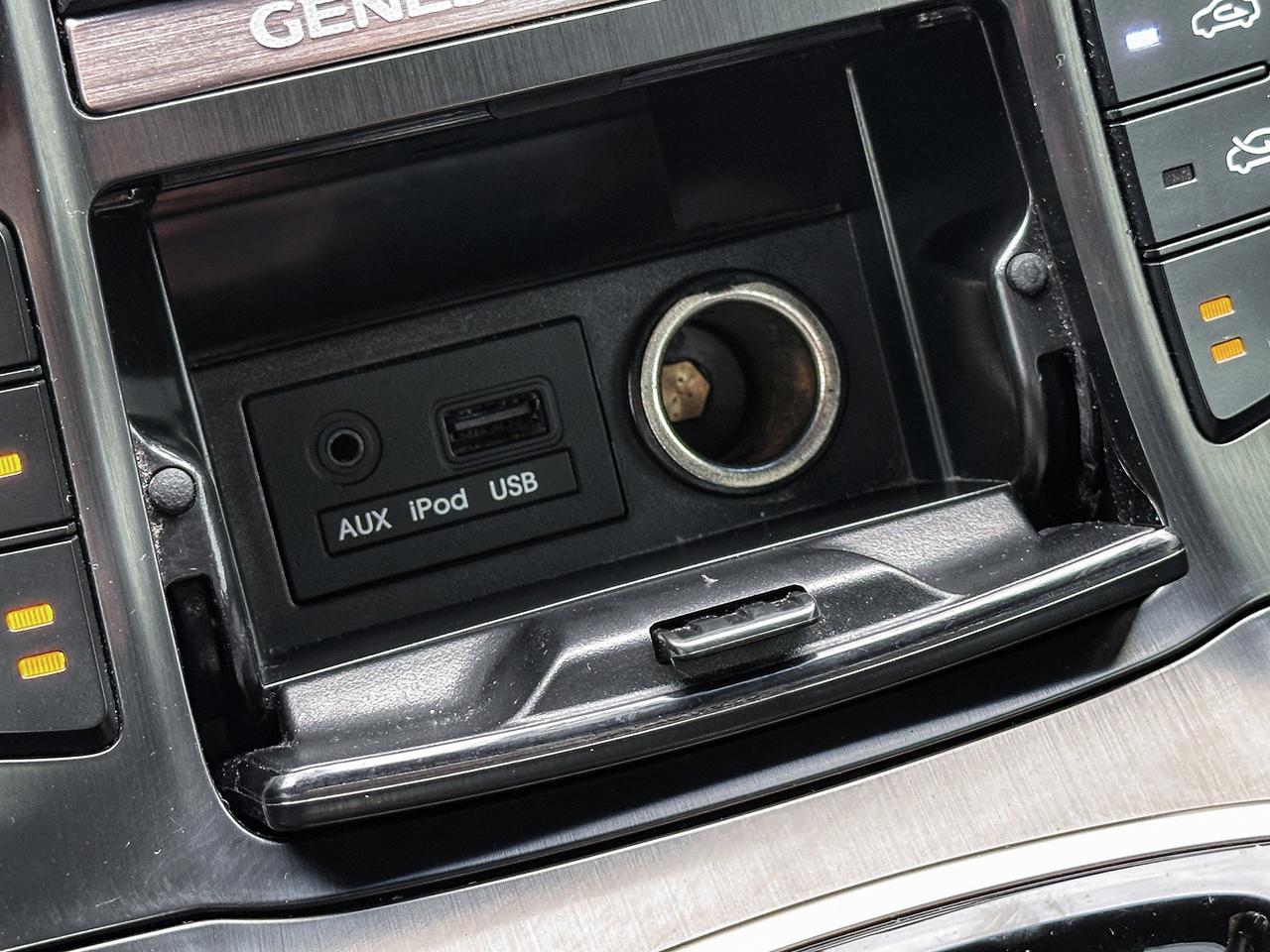 2013 Hyundai Genesis 3.8 GT Track Pkg Photo