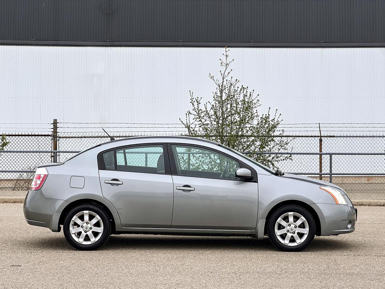 2009 Nissan Sentra S FE+ Photo