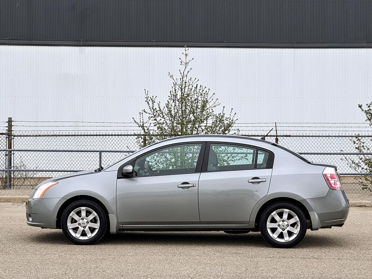 2009 Nissan Sentra S FE+ Photo