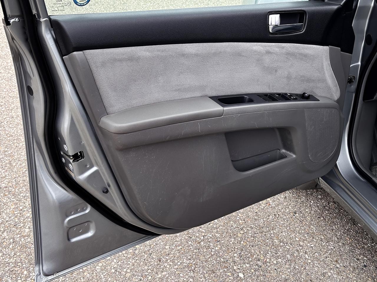 2009 Nissan Sentra S FE+ Photo