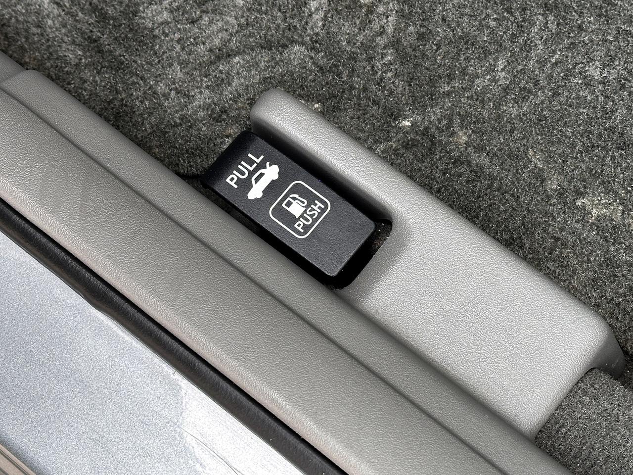 2009 Nissan Sentra S FE+ Photo