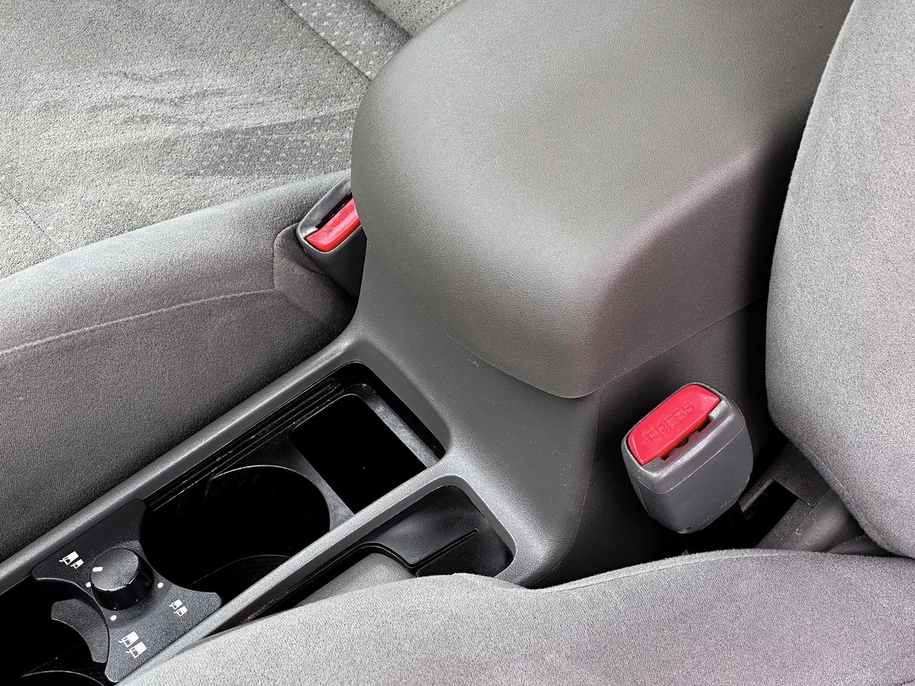 2009 Nissan Sentra S FE+ Photo