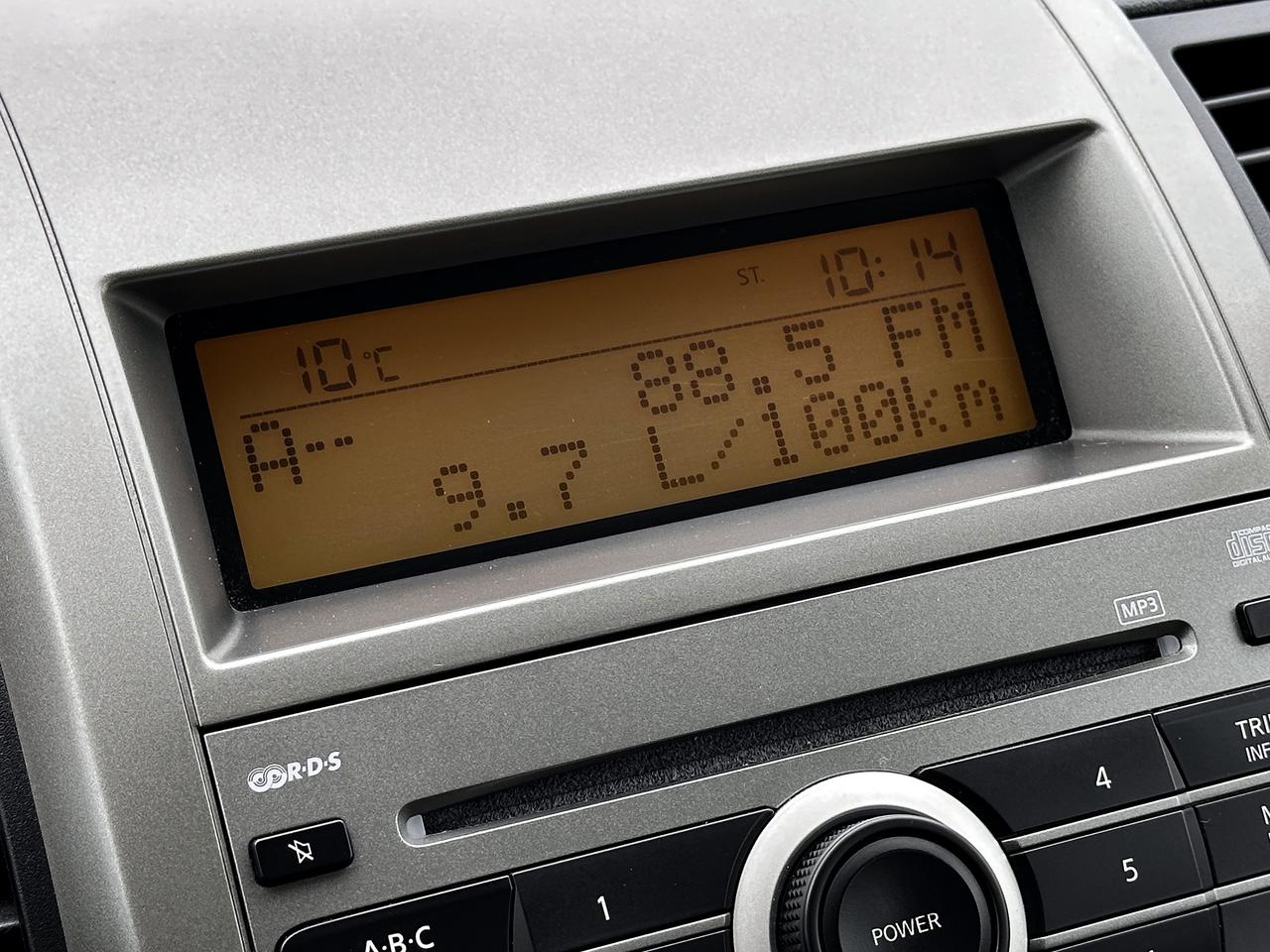 2009 Nissan Sentra S FE+ Photo